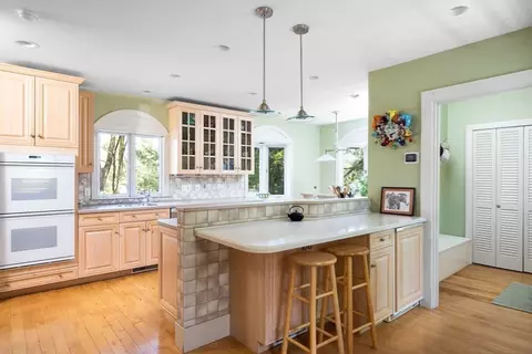Kitchen - 68 Dudley St, Brookline, MA 02445 photo 2 of 2