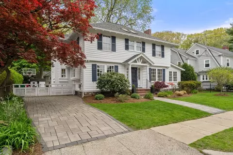 26 Berkshire Rd, Newton, MA 02460