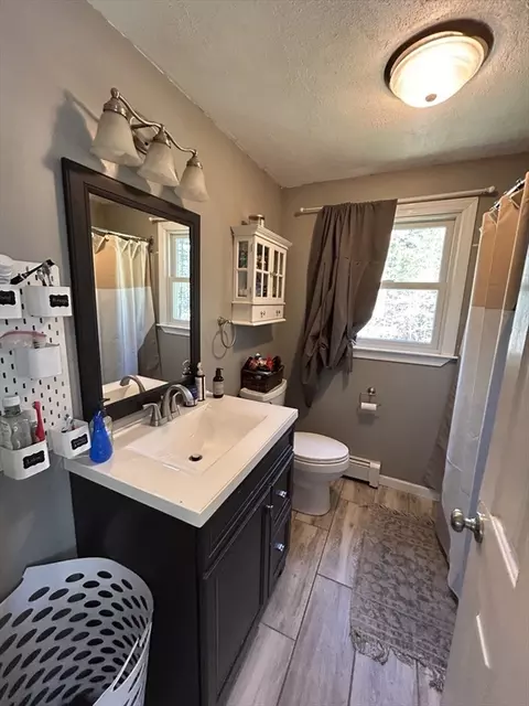 Bath - 21 Dinahs Way, Wareham, MA 02571 photo 2 of 2
