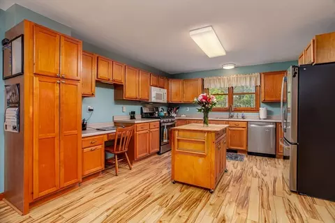 26 Eagle Ter, Jefferson, MA 01522 photo 13