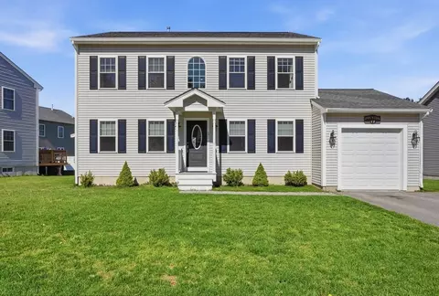 17 Fieldstone Ln, Marion, MA 02738