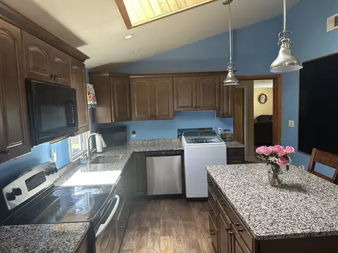 Kitchen - 20 Keddy St, Springfield, MA 01109 photo 1 of 4
