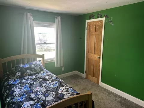 Bedroom - 20 Keddy St, Springfield, MA 01109 photo 3 of 6
