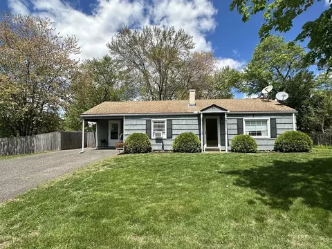 Exterior - 20 Keddy St, Springfield, MA 01109 photo 2 of 7