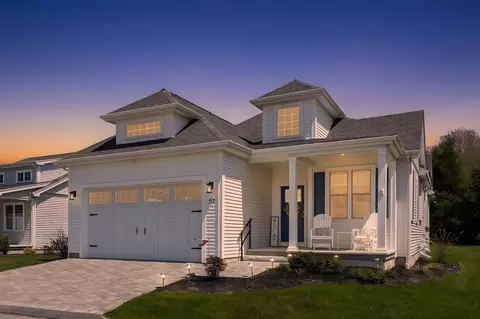 57 Yvonne Ln, Rehoboth, MA 02769
