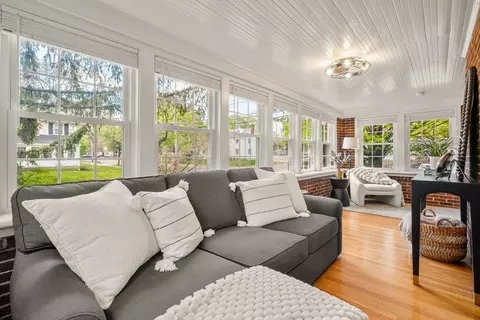 Exterior - 106 Central St, Hingham, MA 02043 photo 4 of 10