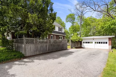 Exterior - 106 Central St, Hingham, MA 02043 photo 9 of 10