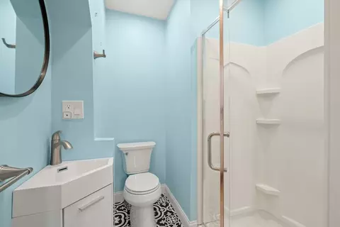 Bath - 106 Central St, Hingham, MA 02043 photo 1 of 3
