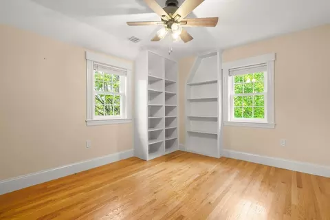 Bedroom - 106 Central St, Hingham, MA 02043 photo 3 of 6