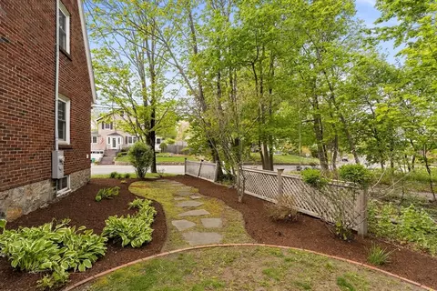 Exterior - 106 Central St, Hingham, MA 02043 photo 6 of 10