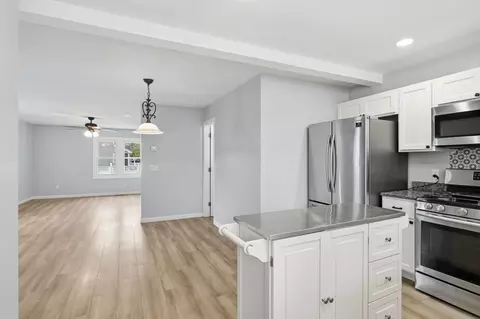 Entry Way - 111 Methuen St, Springfield, MA 01119 photo 1 of 4
