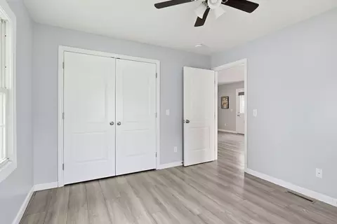 Bedroom - 111 Methuen St, Springfield, MA 01119 photo 3 of 9