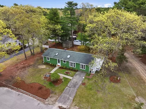 View/Area - 94 Edgewater Dr, Wareham, MA 02571 photo 1 of 8
