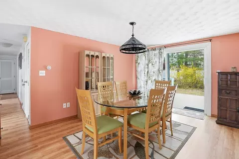 Dining - 94 Edgewater Dr, Wareham, MA 02571 photo 2 of 5