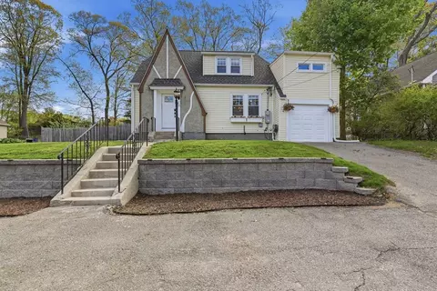 13 Marilyn Dr, Auburn, MA 01501