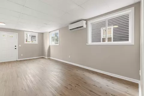 Living - 141 Prospect St #A, Gloucester, MA 01930 photo 4 of 4