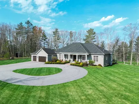 1776 Old Turnpike Rd, Oakham, MA 01068
