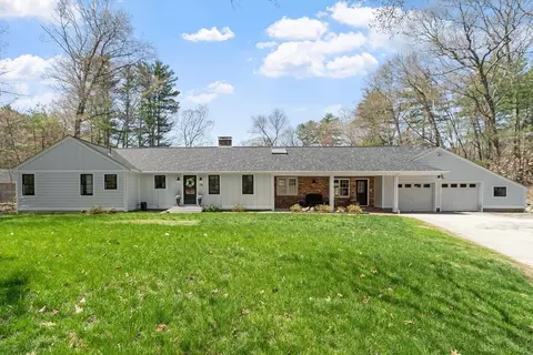 16 Thurlow St, Georgetown, MA 01833