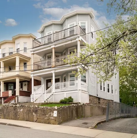 17-19 Dyer Ave, Everett, MA 02149