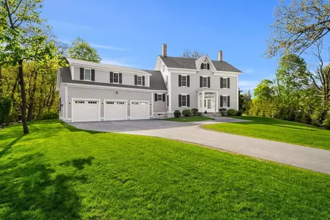 275 S Main St, Andover, MA 01810