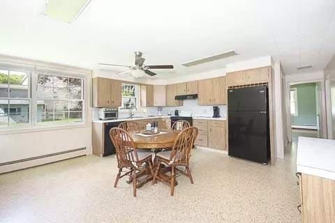 Kitchen - 70 Trinity Ave, Worcester, MA 01605 photo 3 of 6