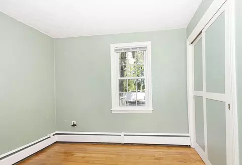 Bedroom - 70 Trinity Ave, Worcester, MA 01605 photo 3 of 4