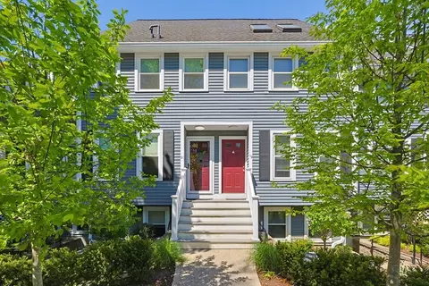 21 School St #21, Natick, MA 01760