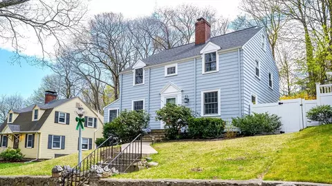 51 Lynn Fells Pkwy, Melrose, MA 02176