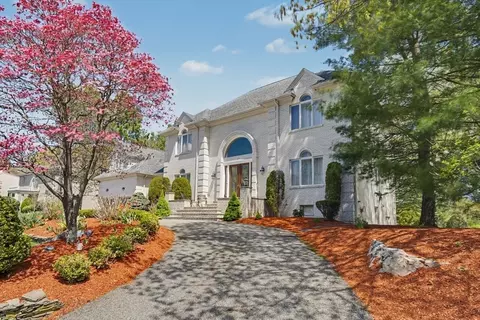 Exterior - 29 Hammersmith Dr, Saugus, MA 01906 photo 6 of 6