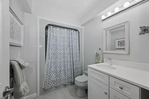 Bath - 29 Hammersmith Dr, Saugus, MA 01906 photo 7 of 7