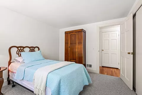 Bedroom - 53 Summer St, Danvers, MA 01923 photo 5 of 8