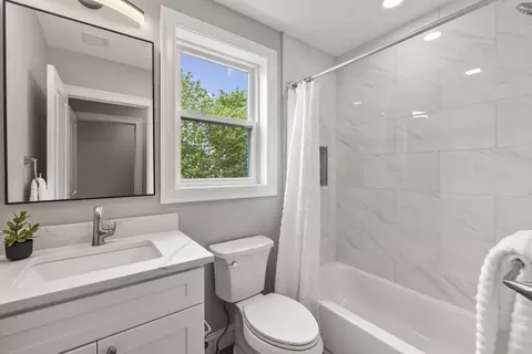 Bath - 170 Bradford St #2, Everett, MA 02149 photo 2 of 2
