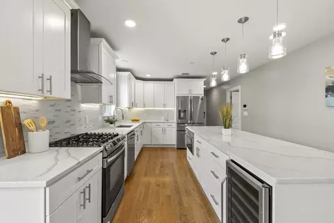 Kitchen - 170 Bradford St #2, Everett, MA 02149 photo 2 of 4