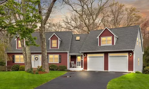 15 Conrod Ct, Mansfield, MA 02048