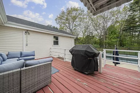 2 Casey St, Canton, MA 02021 photo 22
