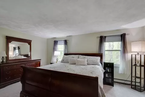 Bedroom - 35 Blueberry Ln, Reading, MA 01867 photo 2 of 6