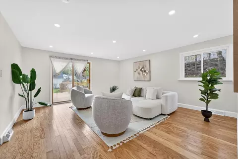6 Sunset Dr, Randolph, MA 02368 photo 16