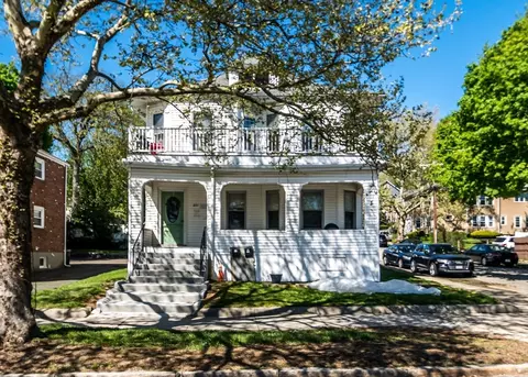 601-603 Main St, Watertown, MA 02472