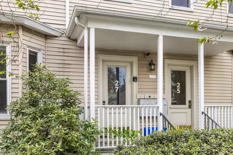 27 Prescott St #1, Somerville, MA 02143
