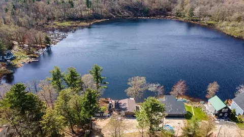 22 Beaver Dam Rd, Ashby, MA 01431
