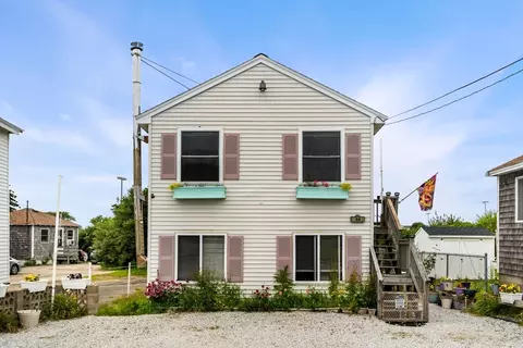 Exterior - 34 Cable Ave, Salisbury, MA 01952 photo 2 of 6