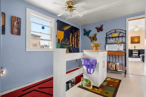 Entry Way - 34 Cable Ave, Salisbury, MA 01952 photo 2 of 3