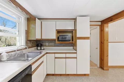 Kitchen - 123 Wilson Ave, Athol, MA 01331 photo 1 of 3