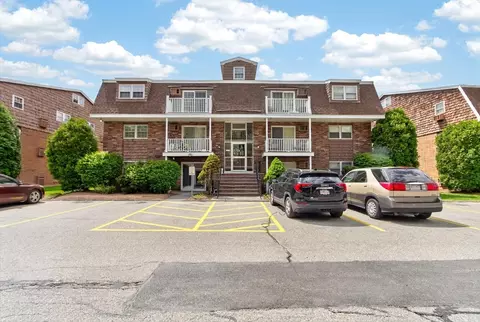 90 Beacon #12, Lawrence, MA 01843