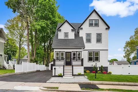 52 Park St, Boston, MA 02132
