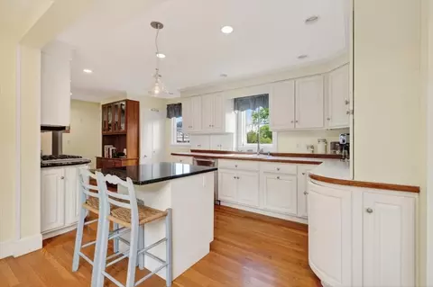 Kitchen - 18 Cottage St, Hingham, MA 02043 photo 1 of 4
