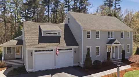 15 Kenneth Dr, Bridgewater, MA 02324