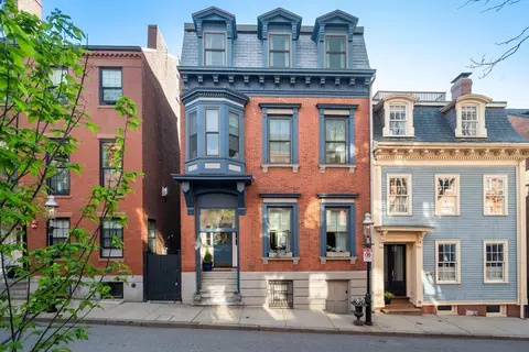 31 12 Mt Vernon #2, Charlestown, MA 02129