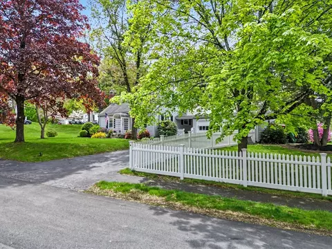 9 Macdonald Cir, Walpole, MA 02081 photo 34
