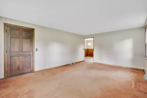 95 Old Lane Rd, Springfield, MA 01129 photo 8